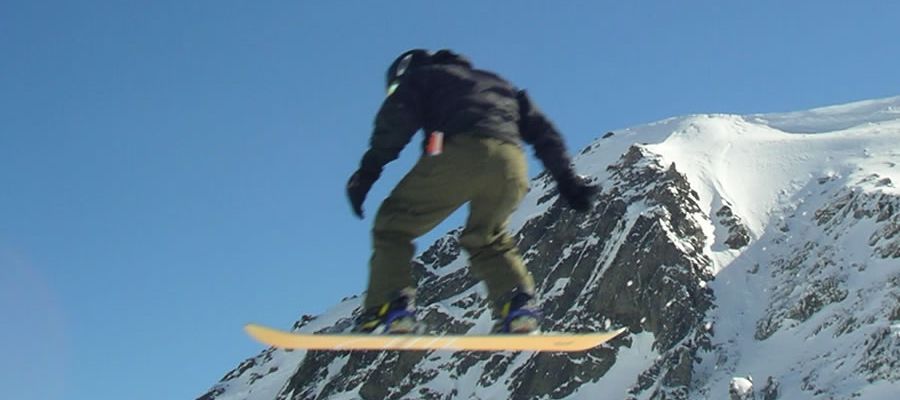 Snowboarding Image